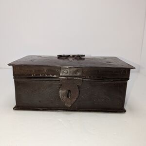 Vintage Hand Made Embossed Hinged Lock Box Dark Patina 8.75" x 4.75" x 3.5"